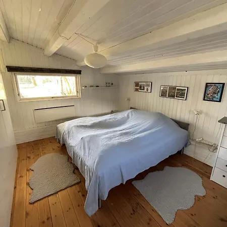 Bright Summer House Only 300 M From The Water 펜션 *